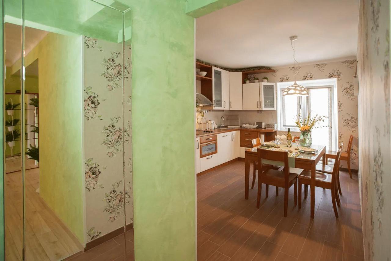Beach Apartment Butterfly With Sea View 斯普利特 外观 照片