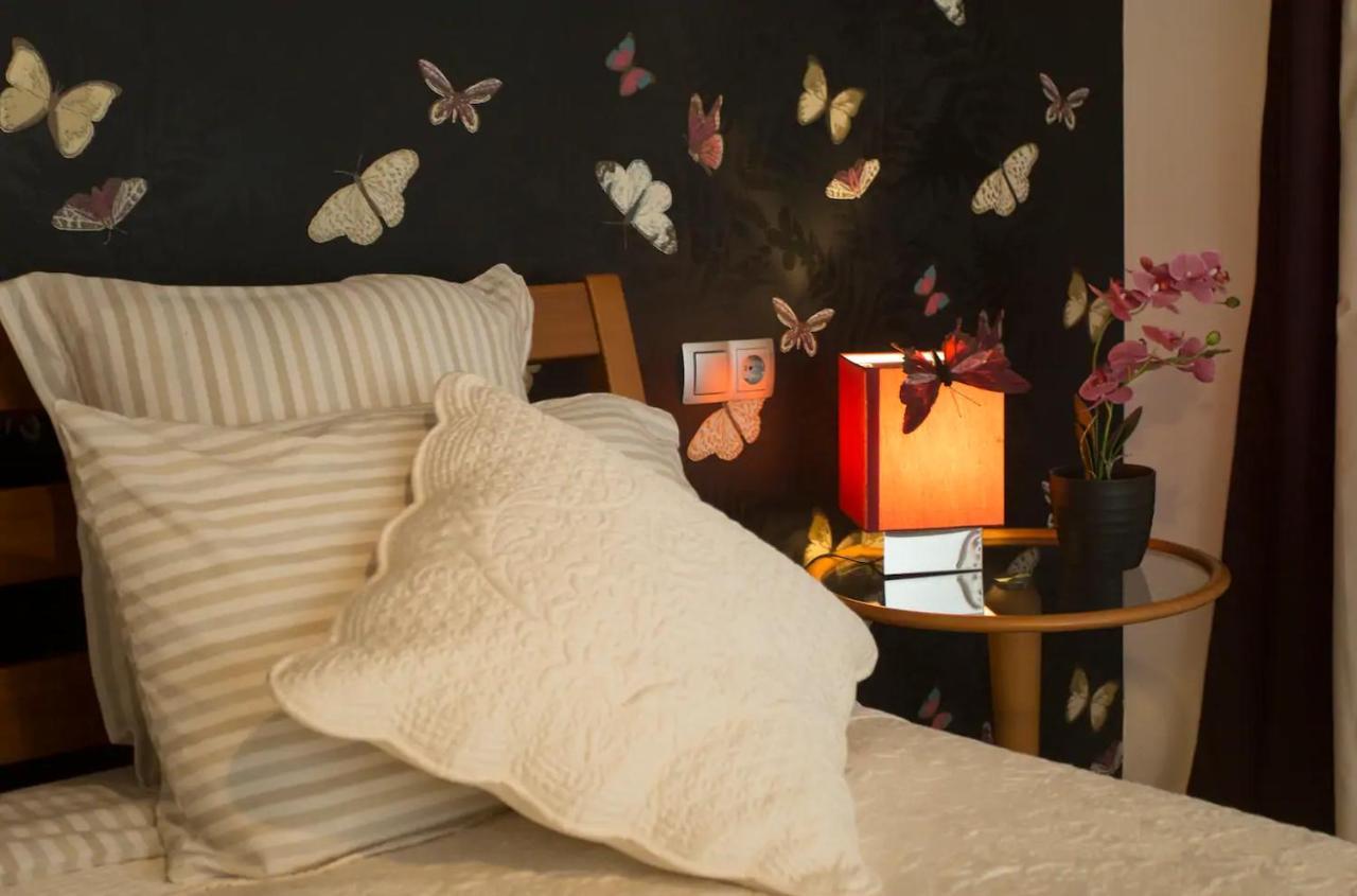Beach Apartment Butterfly With Sea View 斯普利特 外观 照片